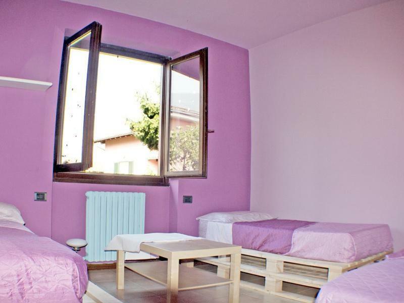 Villa Iris -Pet Friendly Stay - Garden - Private Parking- Bike Friendly Holiday House Colico Exterior foto